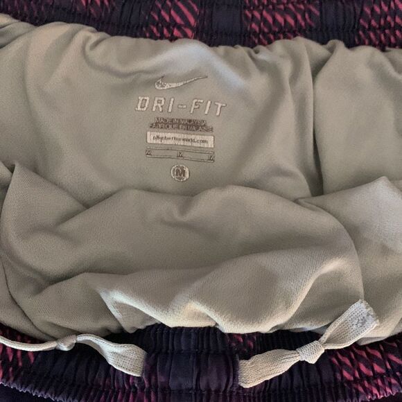 Nike Dri-Fit Women’s Purple White Workout Training Athletic Running Shorts M - Picture 3 of 9